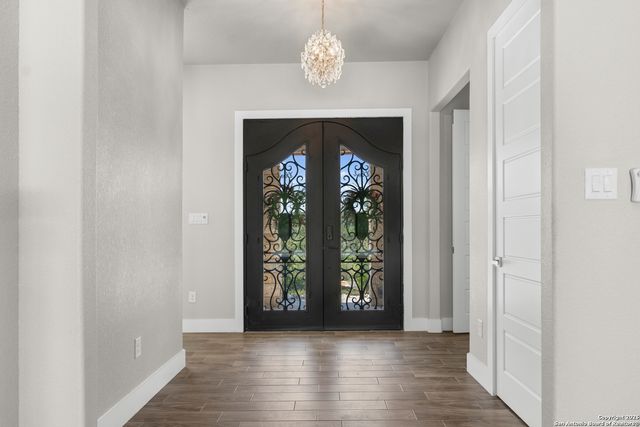 250 Private Road 2775, Mico, TX 78056