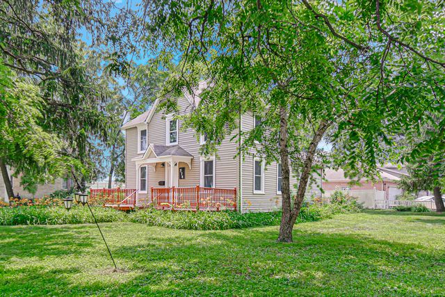 574 HERMAN Street, Crete, IL 60417