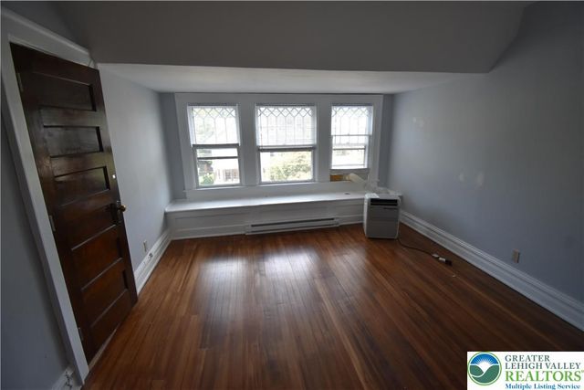 700 Hamilton Street 2, Easton, PA 18042
