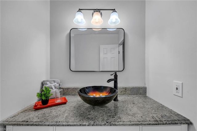 1705 Willwood CT, Virginia Beach, VA 23464