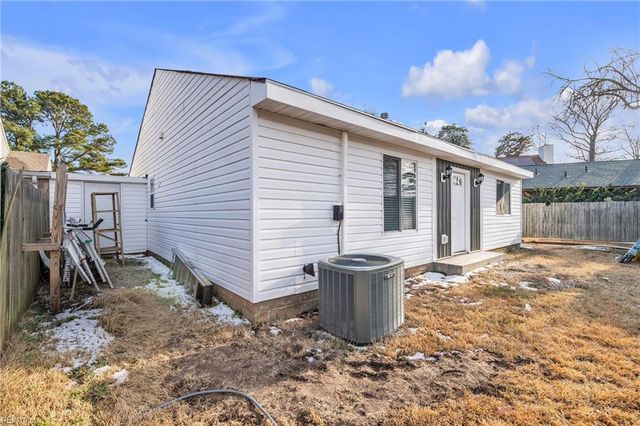 1705 Willwood CT, Virginia Beach, VA 23464