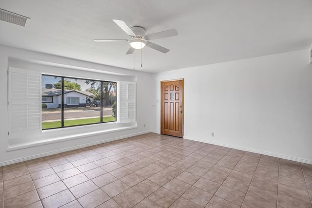 8308 E Turney Avenue, Scottsdale, AZ 85251