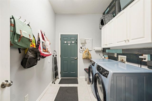 29520 FOREST GLEN DRIVE, Wesley Chapel, FL 33543