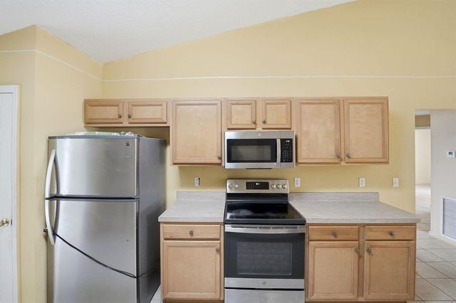 1692 SW Lofgren Avenue, Port St. Lucie, FL 34953