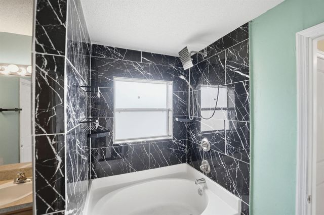 1692 SW Lofgren Avenue, Port St. Lucie, FL 34953