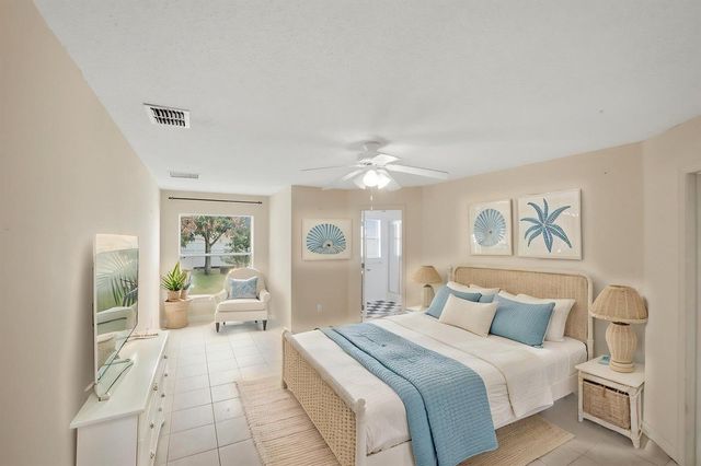 1692 SW Lofgren Avenue, Port St. Lucie, FL 34953