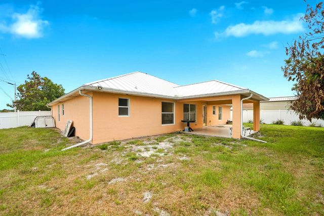 1692 SW Lofgren Avenue, Port St. Lucie, FL 34953
