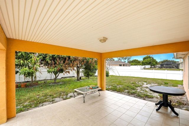 1692 SW Lofgren Avenue, Port St. Lucie, FL 34953