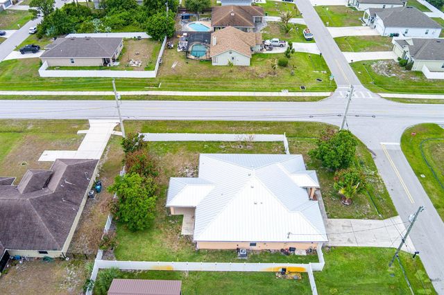 1692 SW Lofgren Avenue, Port St. Lucie, FL 34953