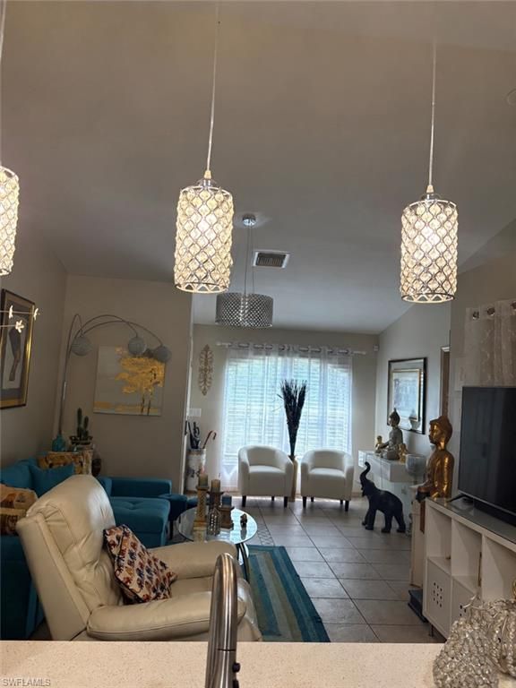 127 Blackstone DR, FORT MYERS, FL 33913 — photo 4