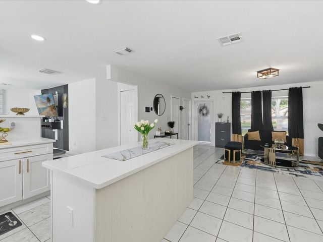 5275 SIGNAL HILL ROAD, Orlando, FL 32808
