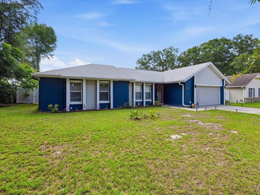 Image 2 of property listing at 5275 SIGNAL HILL ROAD, Orlando, FL 32808