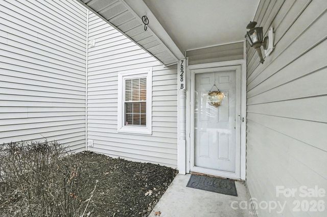 7828 Davinci Lane, Charlotte, NC 28226