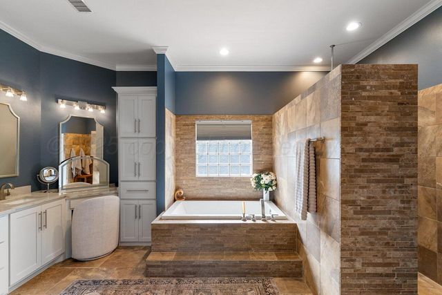 27 CARNOUSTIE Lane, Amarillo, TX 79124