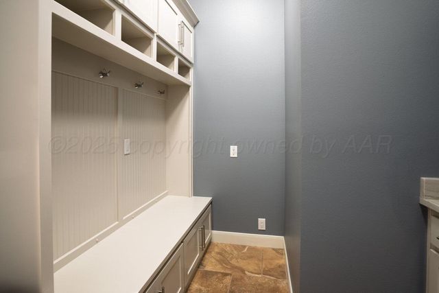 27 CARNOUSTIE Lane, Amarillo, TX 79124