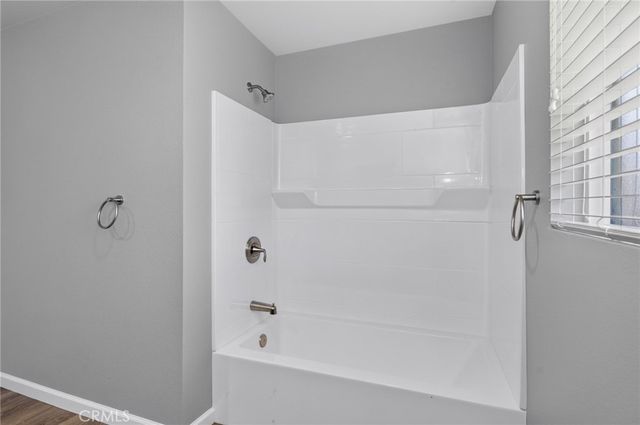 4832 N Fruit Avenue, Fresno, CA 93705