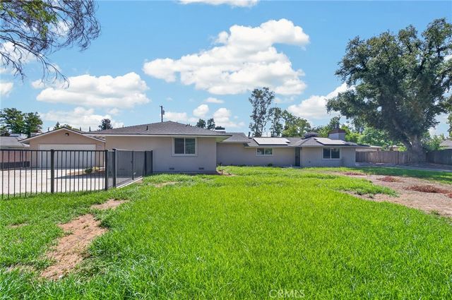 4832 N Fruit Avenue, Fresno, CA 93705