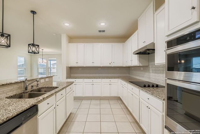 15323 Danae Bend, San Antonio, TX 78245