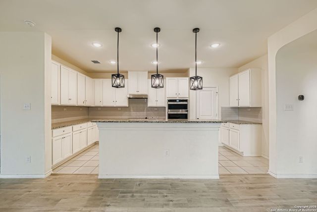 15323 Danae Bend, San Antonio, TX 78245