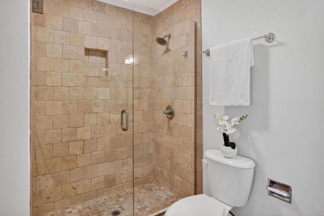 217 Tuxworth Circle, Decatur, GA 30033