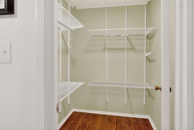 217 Tuxworth Circle, Decatur, GA 30033