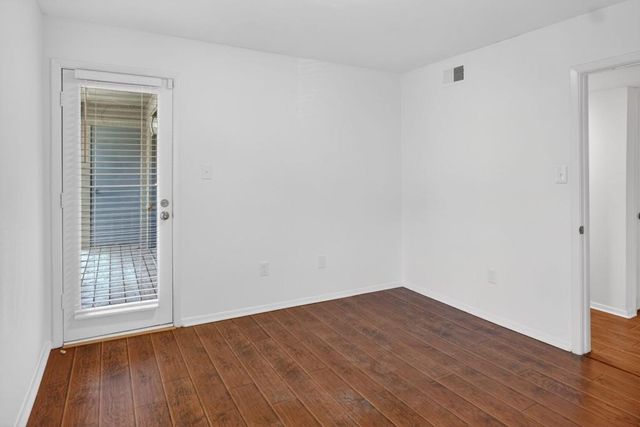 217 Tuxworth Circle, Decatur, GA 30033