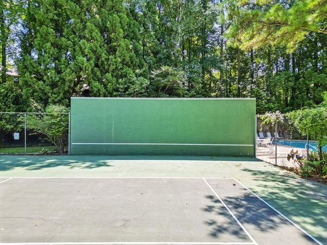 217 Tuxworth Circle, Decatur, GA 30033