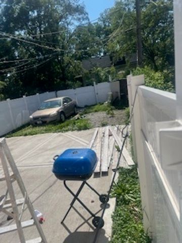 9236 S Drexel Avenue, Chicago, IL 60619