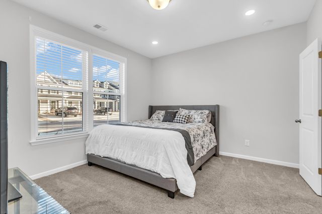 495 Green Fern Drive, Summerville, SC 29483