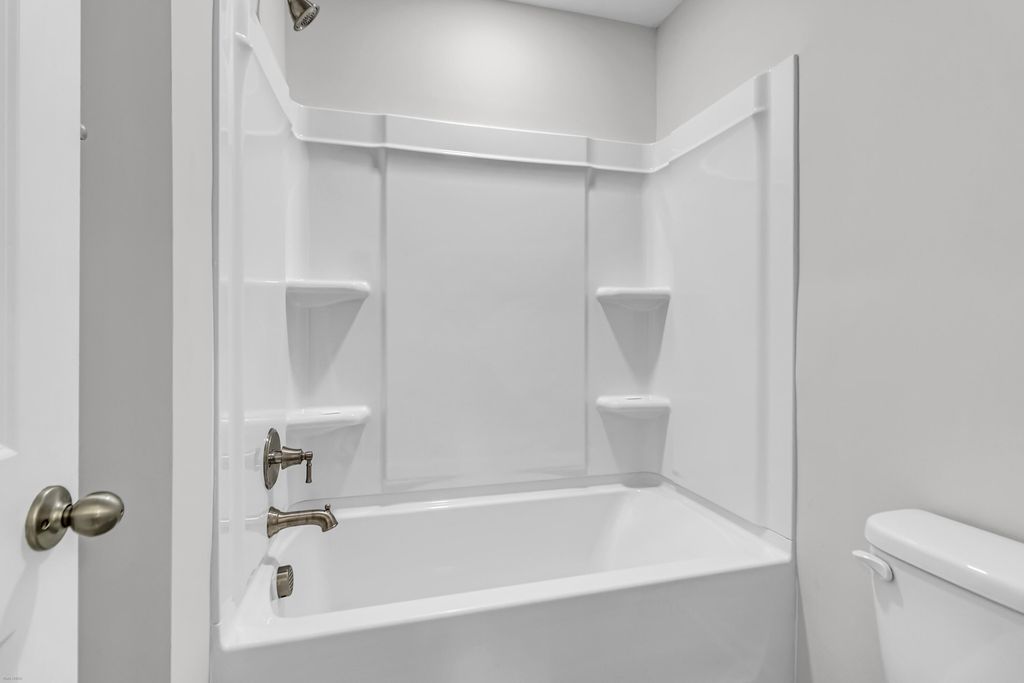 Image 24 of property listing at 495 Green Fern Drive, Summerville, SC 29483