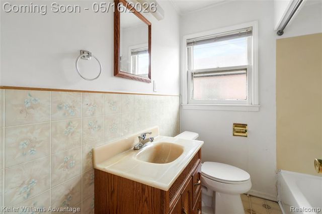 5659 Lathers Street, Garden City, MI 48135