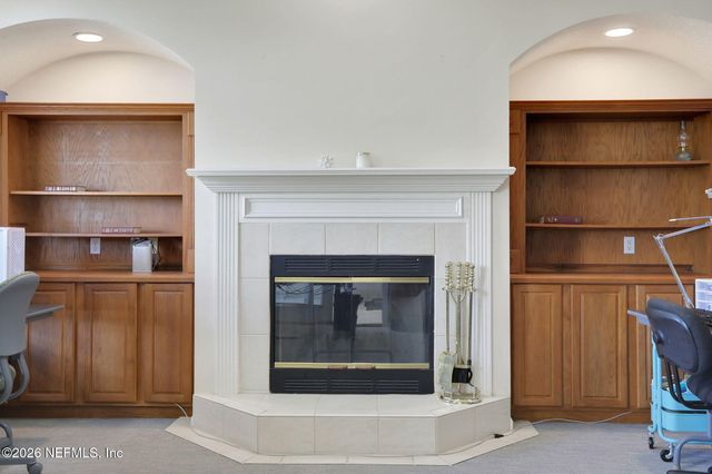 5838 LONG COVE Drive, Jacksonville, FL 32222