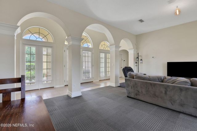 5838 LONG COVE Drive, Jacksonville, FL 32222