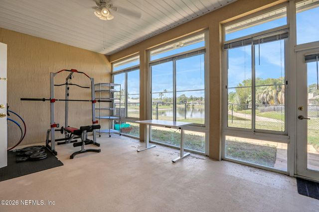 5838 LONG COVE Drive, Jacksonville, FL 32222