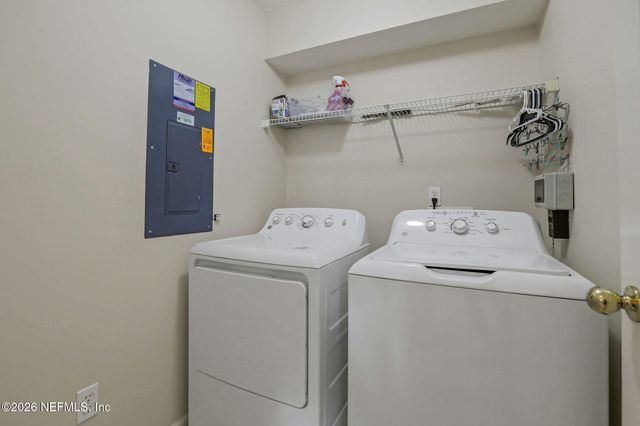 5838 LONG COVE Drive, Jacksonville, FL 32222