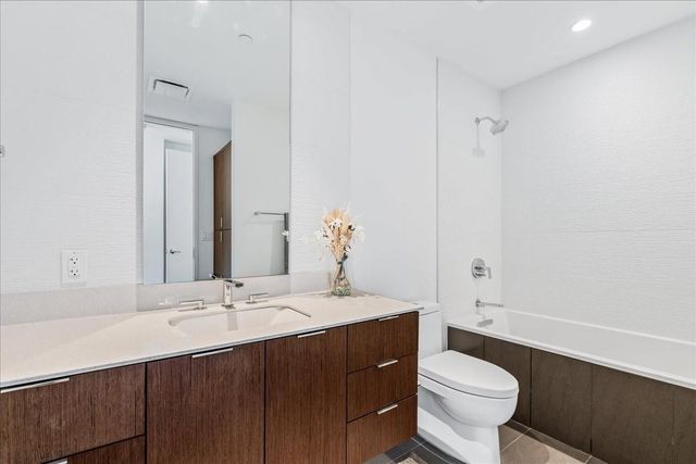 301 West Ave 4105, Austin, TX 78701