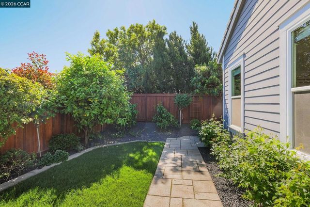 1664 Pinot Pl, Brentwood, CA 94513