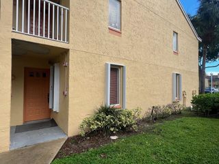 1122 Coral Club Dr 1122, Coral Springs, FL 33071