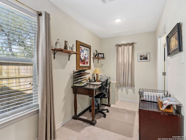 26817 Hogan Dr, San Antonio, TX 78260