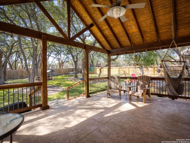 26817 Hogan Dr, San Antonio, TX 78260