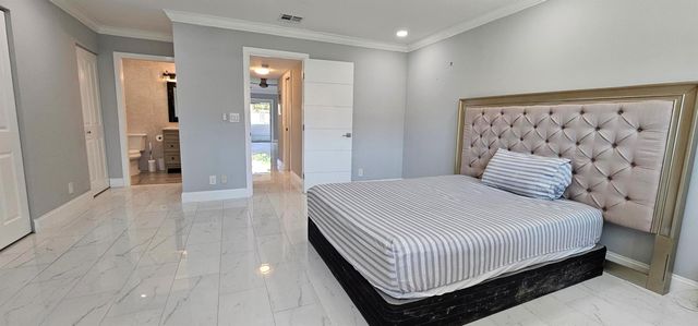 4710 NW 4th Street B, Delray Beach, FL 33445