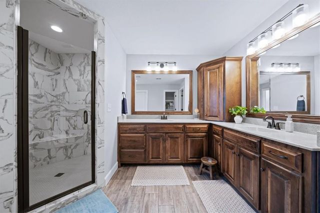 19023 W 168th Street, Olathe, KS 66062