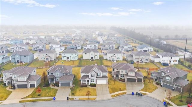 19023 W 168th Street, Olathe, KS 66062