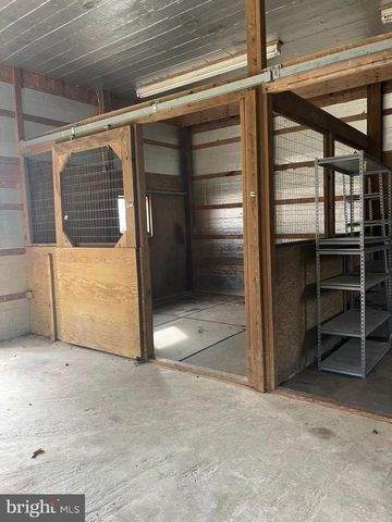 329 TUXEDO LN, Woodside, DE 19980