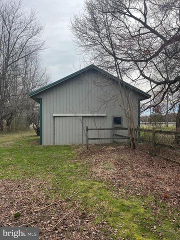 329 TUXEDO LN, Woodside, DE 19980