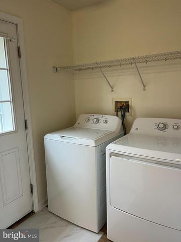 329 TUXEDO LN, Woodside, DE 19980