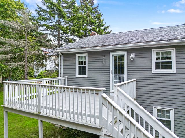 23 Evergreen Way, Dedham, MA 02026