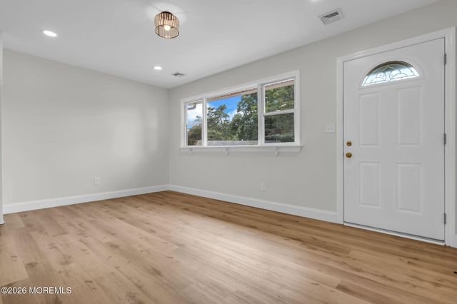 236 Orangewood Drive, Brick, NJ 08723