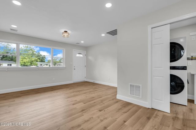 236 Orangewood Drive, Brick, NJ 08723