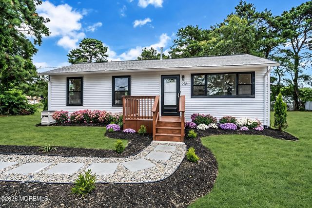 236 Orangewood Drive, Brick, NJ 08723
